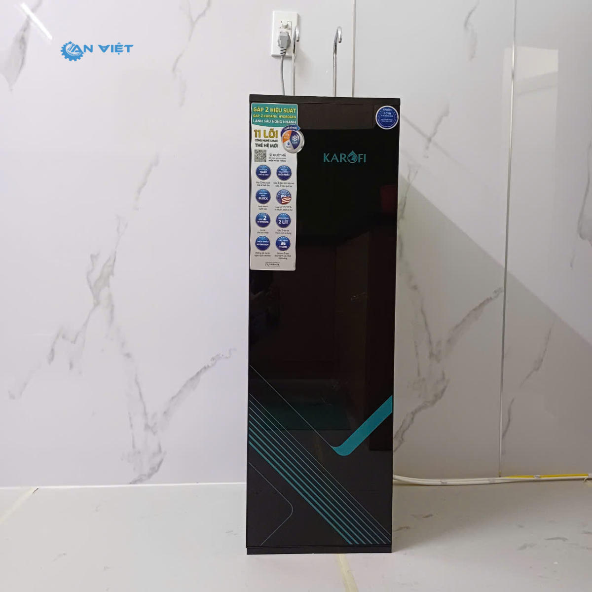 Máy lọc nước nóng lạnh nguội Karofi KAD-M68